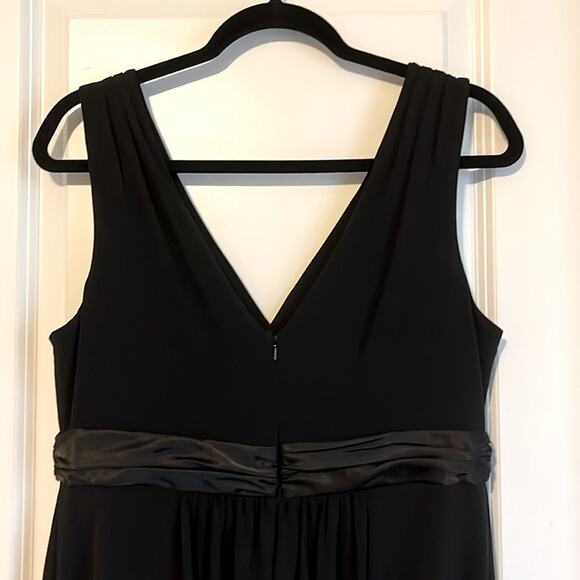 David’s Bridal Sleeveless Black Dress - Picture 5 of 8